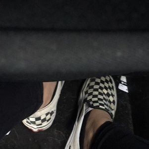 Meet your Posher, Alexia